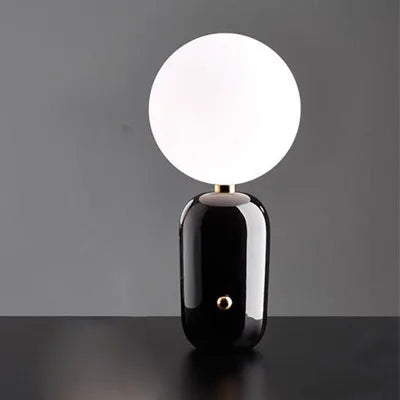 Nordic Design Modern Creative Bedroom Bedside Ball golden Table Lamp Simple Fashion Study Room Glass Desk Lamp for living room