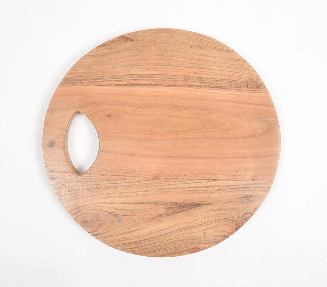 Sleek Round Natural Wooden Chopping Board