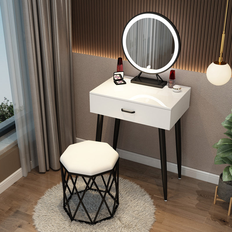 Northern Europe dresser bedroom Internet celebrity Ins wind Modern simplicity Large-sized apartment Dressing table female small-scale dresser With lamp